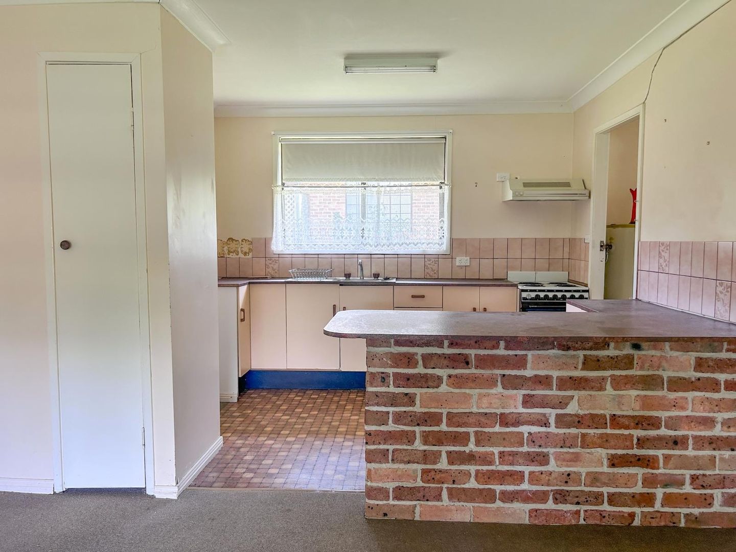 1/27 Murray Avenue, Armidale NSW 2350, Image 2