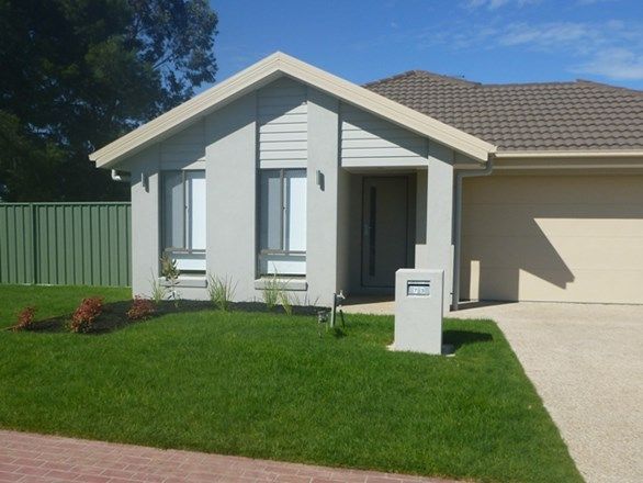 73 Featherstone Avenue, Albury NSW 2640, Image 0