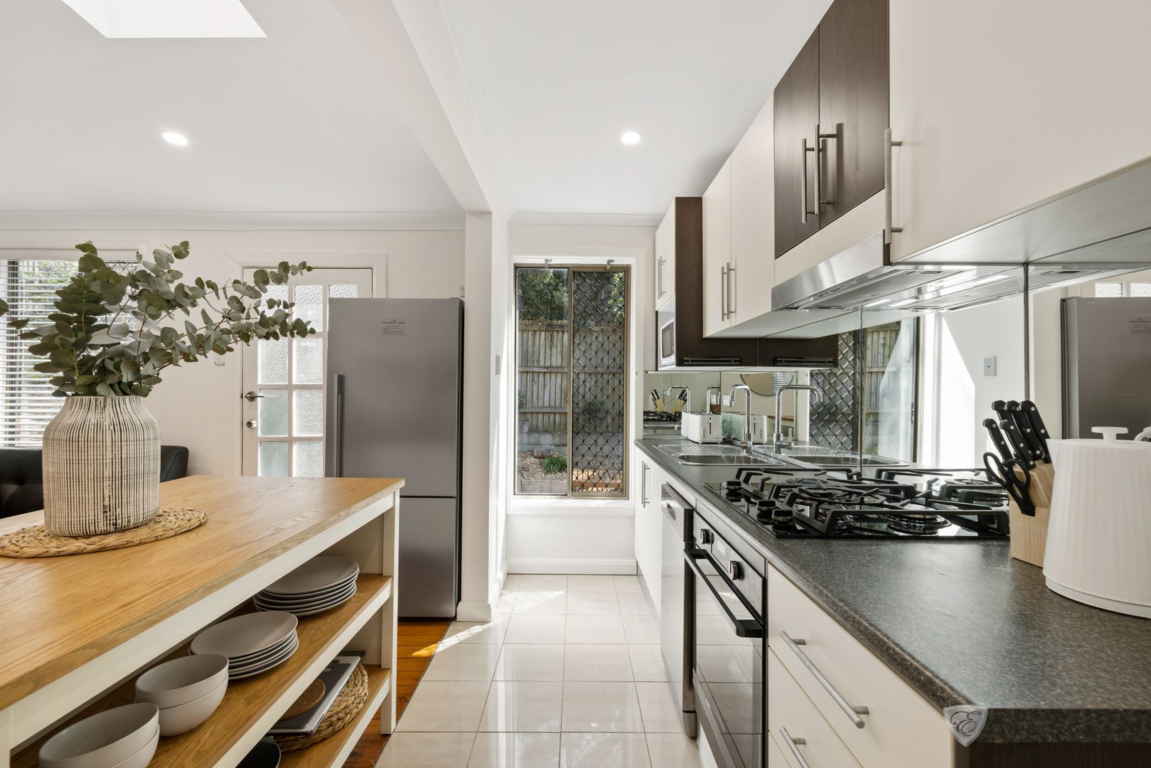 63a Foucart Street, Rozelle NSW 2039, Image 2