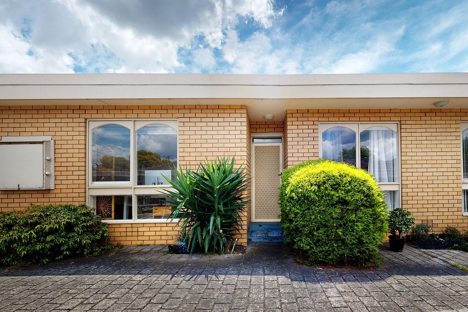 2 bedrooms Apartment / Unit / Flat in 2/20 Lyndhurst Crescent BRUNSWICK EAST VIC, 3057