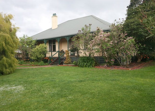 44 Dickie Road, Officer VIC 3809