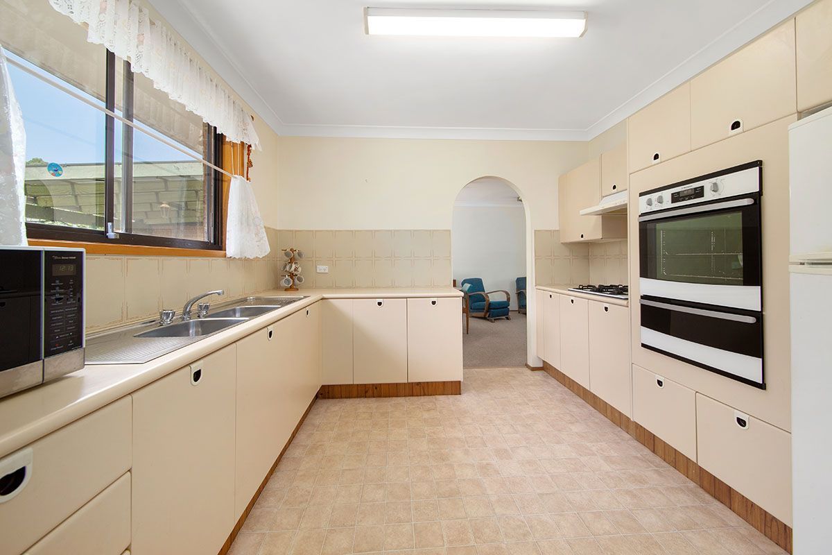 37/80 Wilson Parade, Heathcote NSW 2233, Image 2