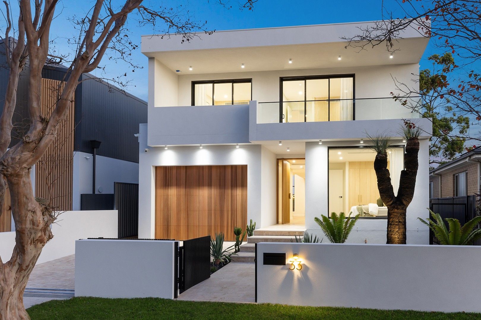 5 bedrooms House in 33 Kendall Street SANS SOUCI NSW, 2219