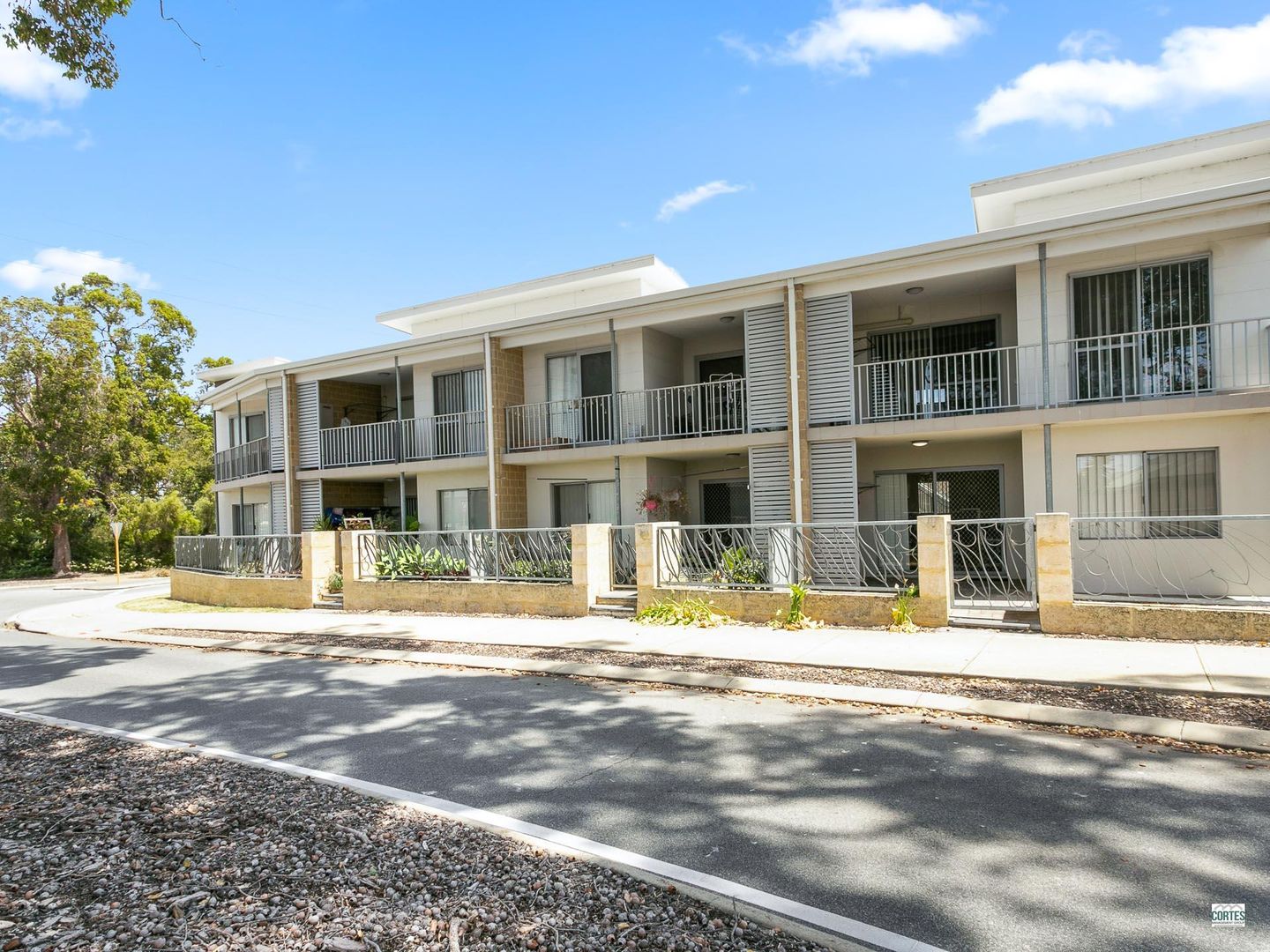 8/53 Gaebler Road, Hammond Park WA 6164 Domain