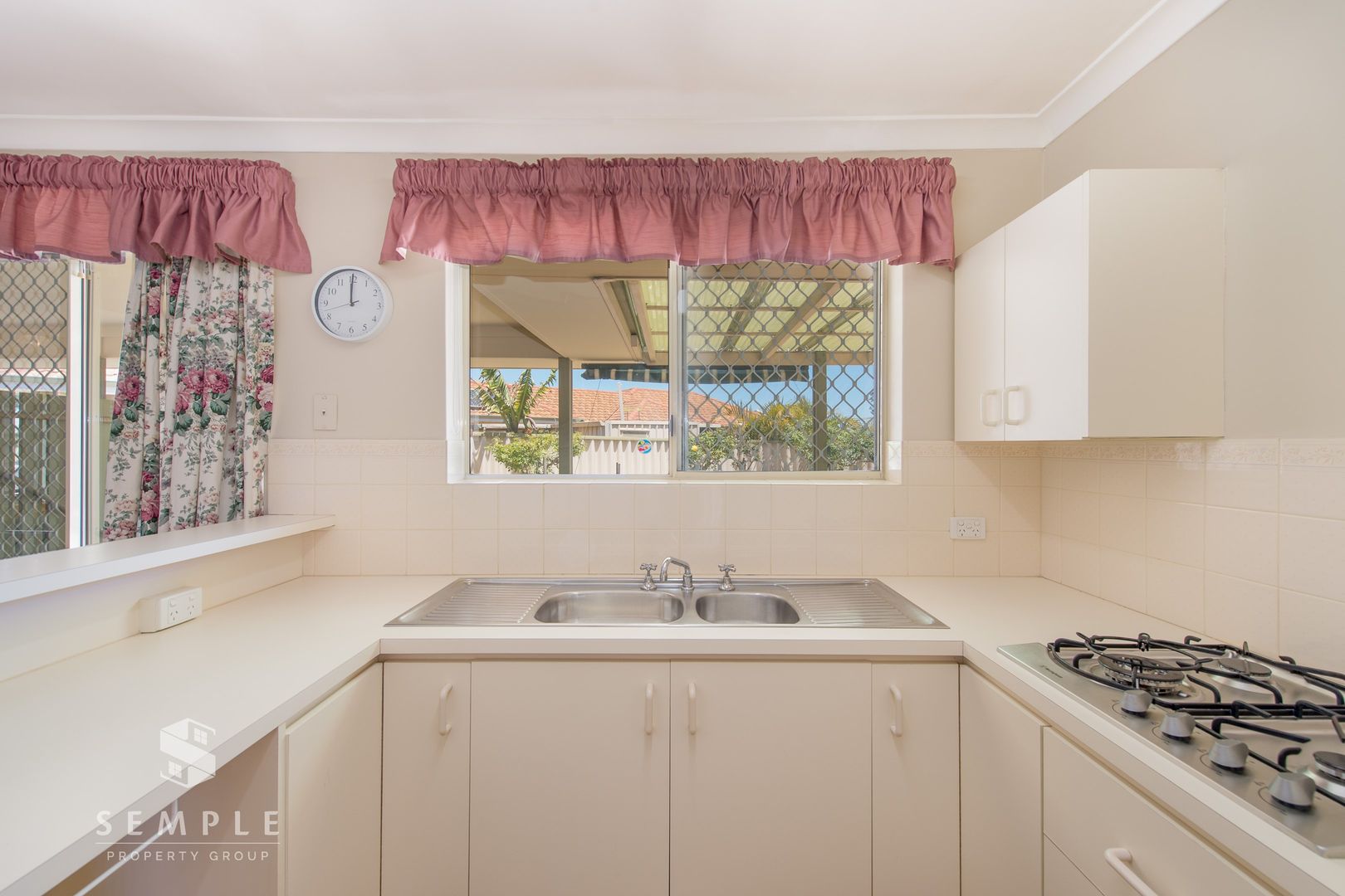 10/2 Argyle Place, Yangebup WA 6164, Image 2