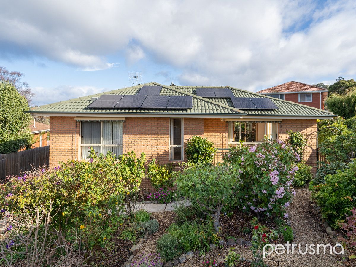 17 Melaleuca Drive, Blackmans Bay TAS 7052, Image 0