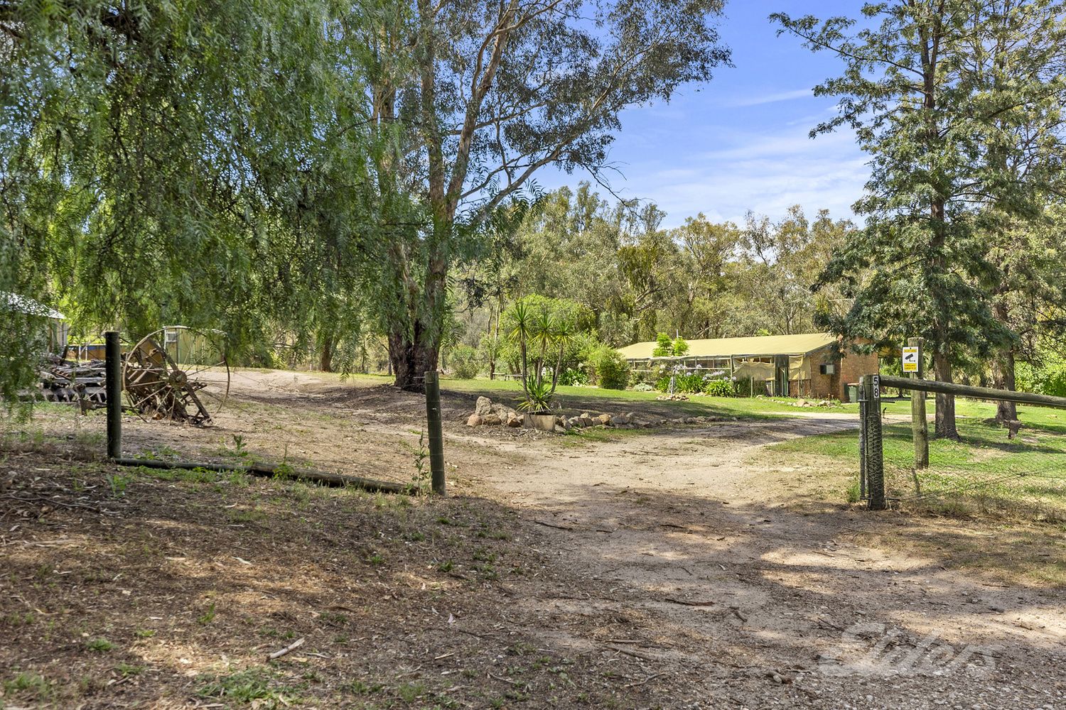 58 Lonies Gap Road, Eldorado VIC 3746, Image 0