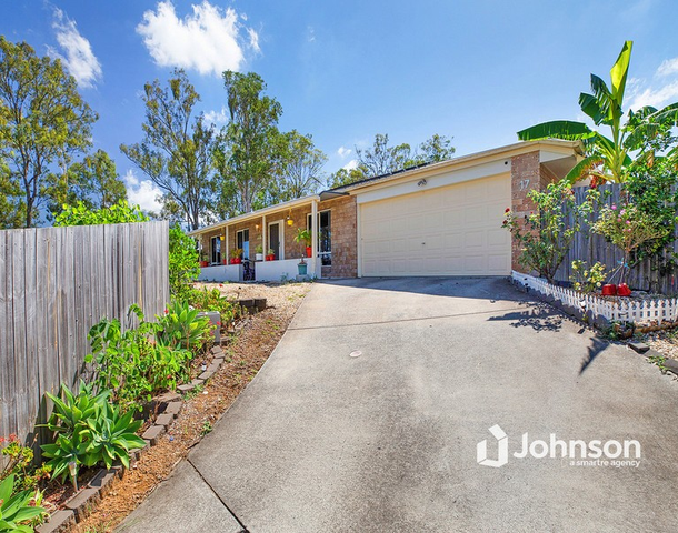 17 Figtree Court, Yamanto QLD 4305
