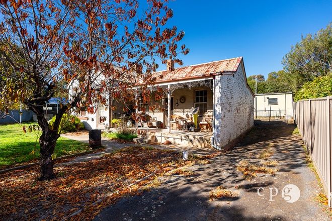Picture of 10 Greenhill Avenue, CASTLEMAINE VIC 3450