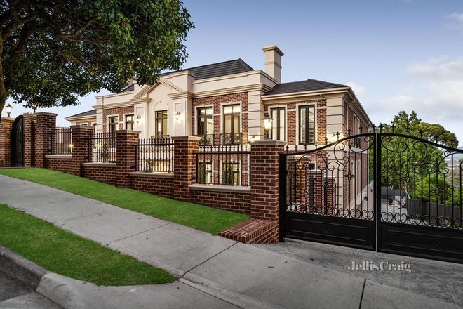 Picture of 7 Pleasant View Crescent, WHEELERS HILL VIC 3150