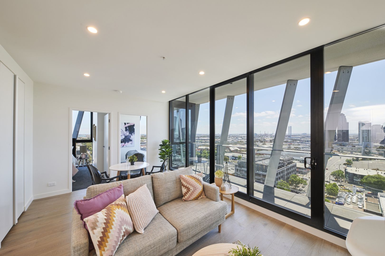 South Melbourne Vic 3205 2 Beds Apartment For Rent From 810pw 2 Week Bond 810pw 12608926 Domain