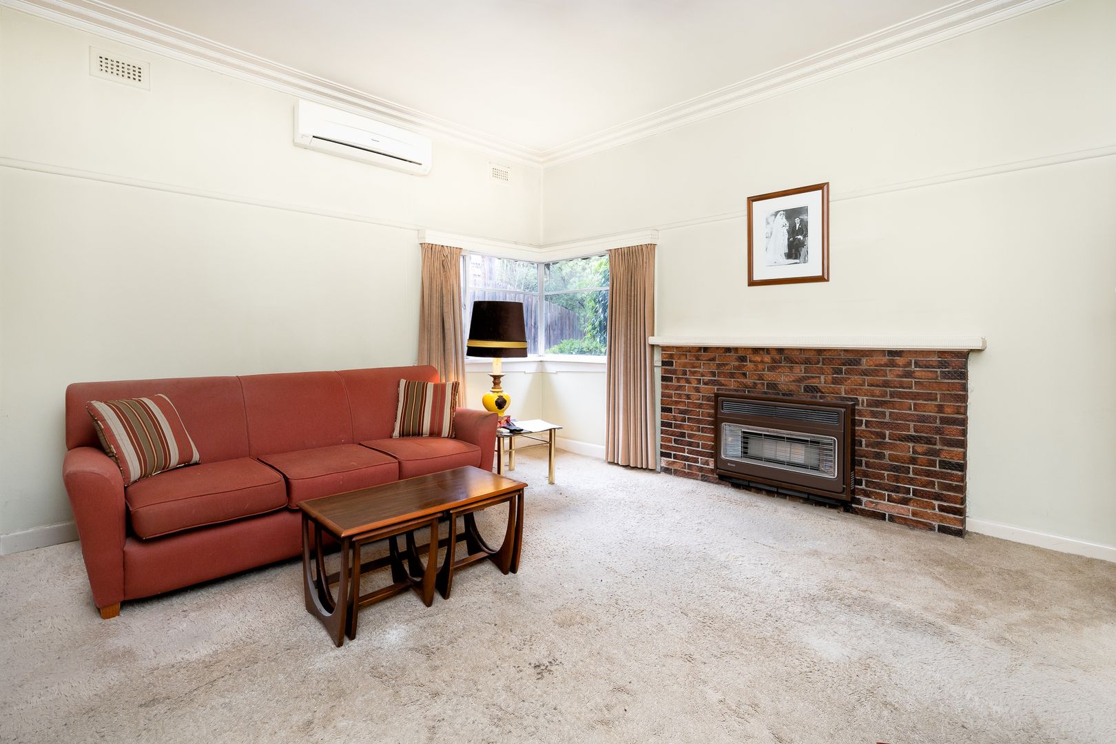 83 Roslyn Street, Burwood VIC 3125, Image 2