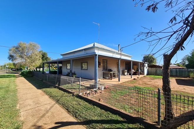 Picture of 20 Gobondery Street, TRUNDLE NSW 2875