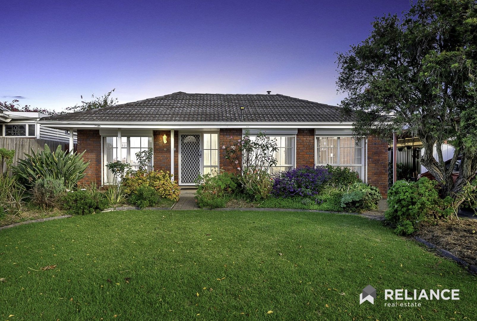 4 bedrooms House in 15 Doynton Parade HOPPERS CROSSING VIC, 3029