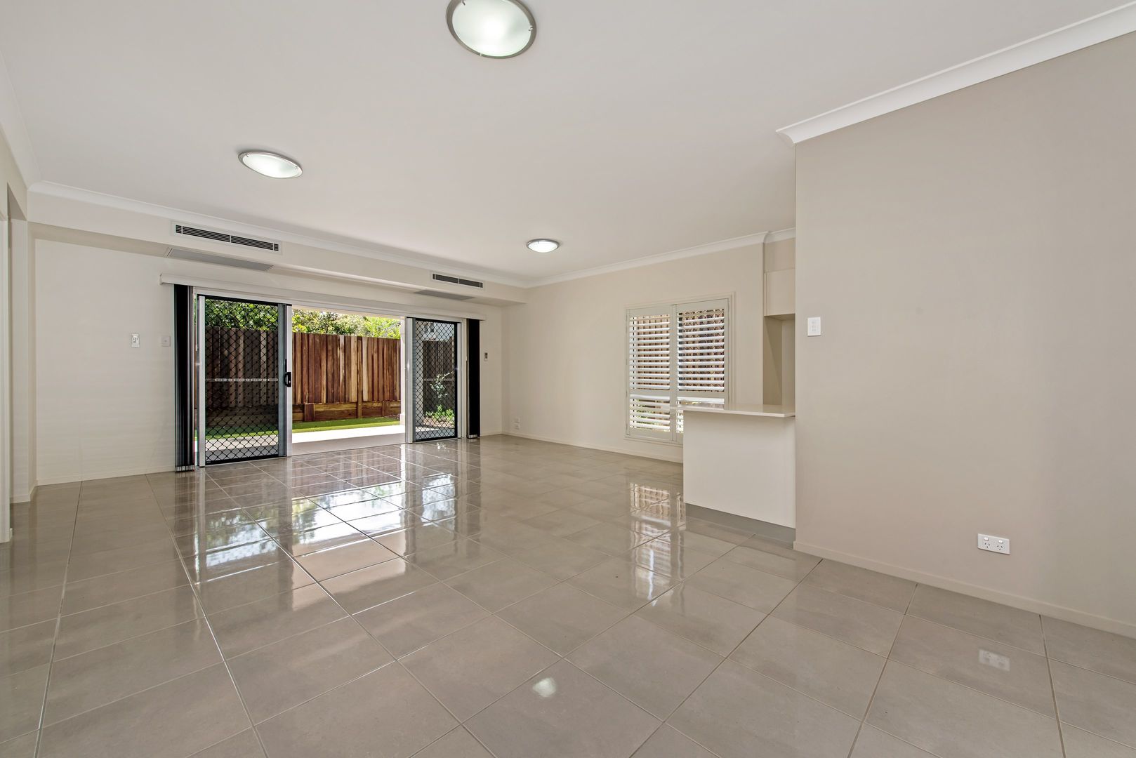 3/10 Burke Street, Rangeville QLD 4350, Image 2