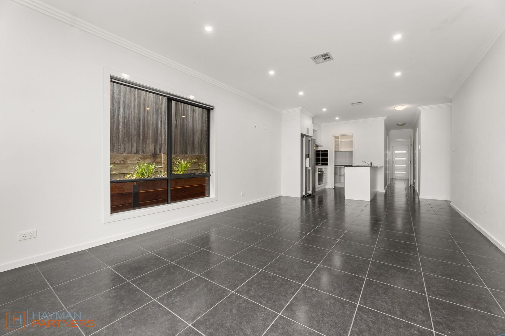 12 Engel Street, Coombs ACT 2611, Image 2