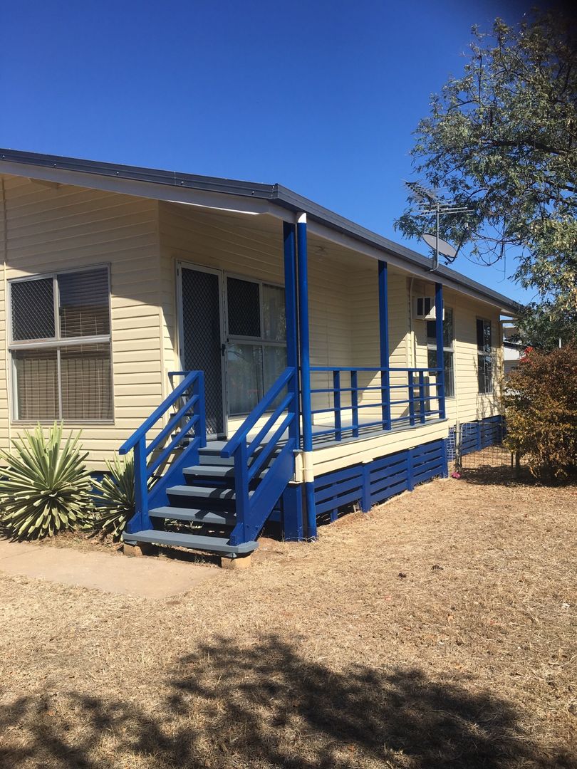 8 Sandalwood Street, Blackwater Property History & Address Research