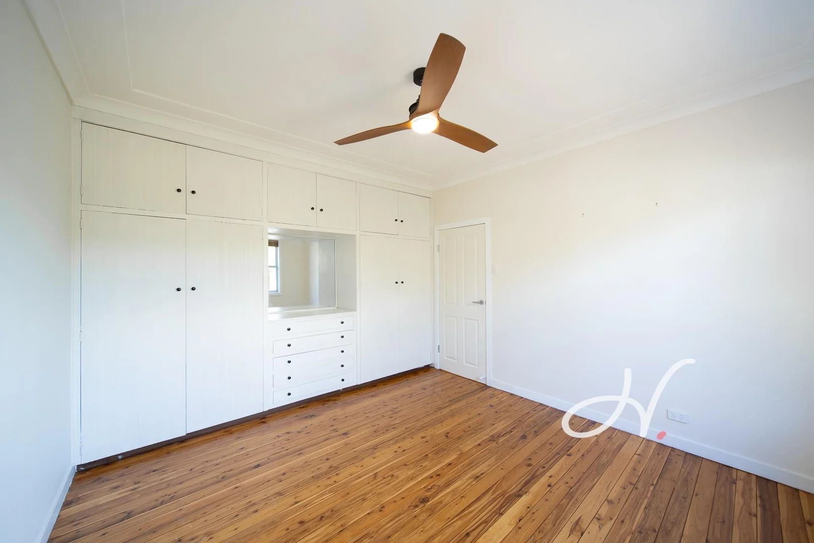 Additional image 8 of 129a High St, East Maitland NSW 2323