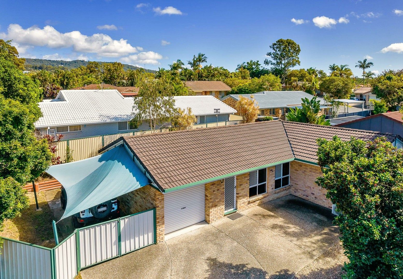 12 Parklake Drive, Mudgeeraba QLD 4213