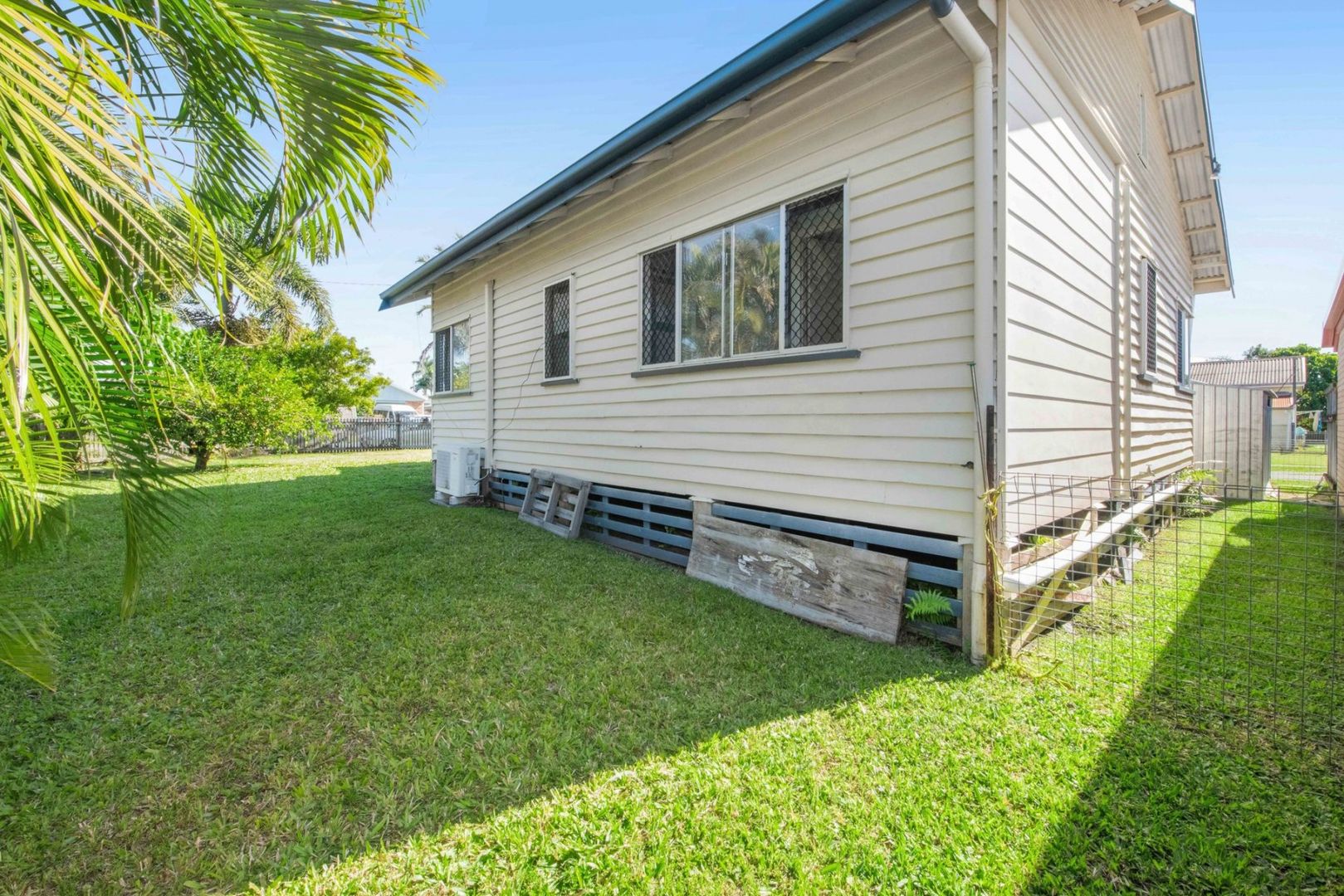 30 Mogford Street, West Mackay QLD 4740, Image 2