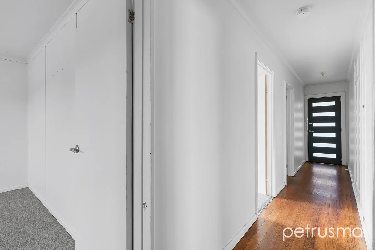 Additional image 2 of 1/18 La Perouse Street, Warrane TAS 7018