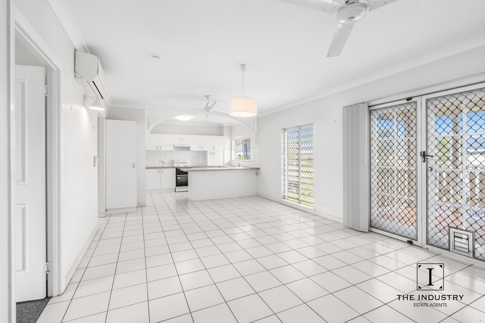 3/176180 Spence Street, Bungalow QLD 4870 Apartment For Rent Domain