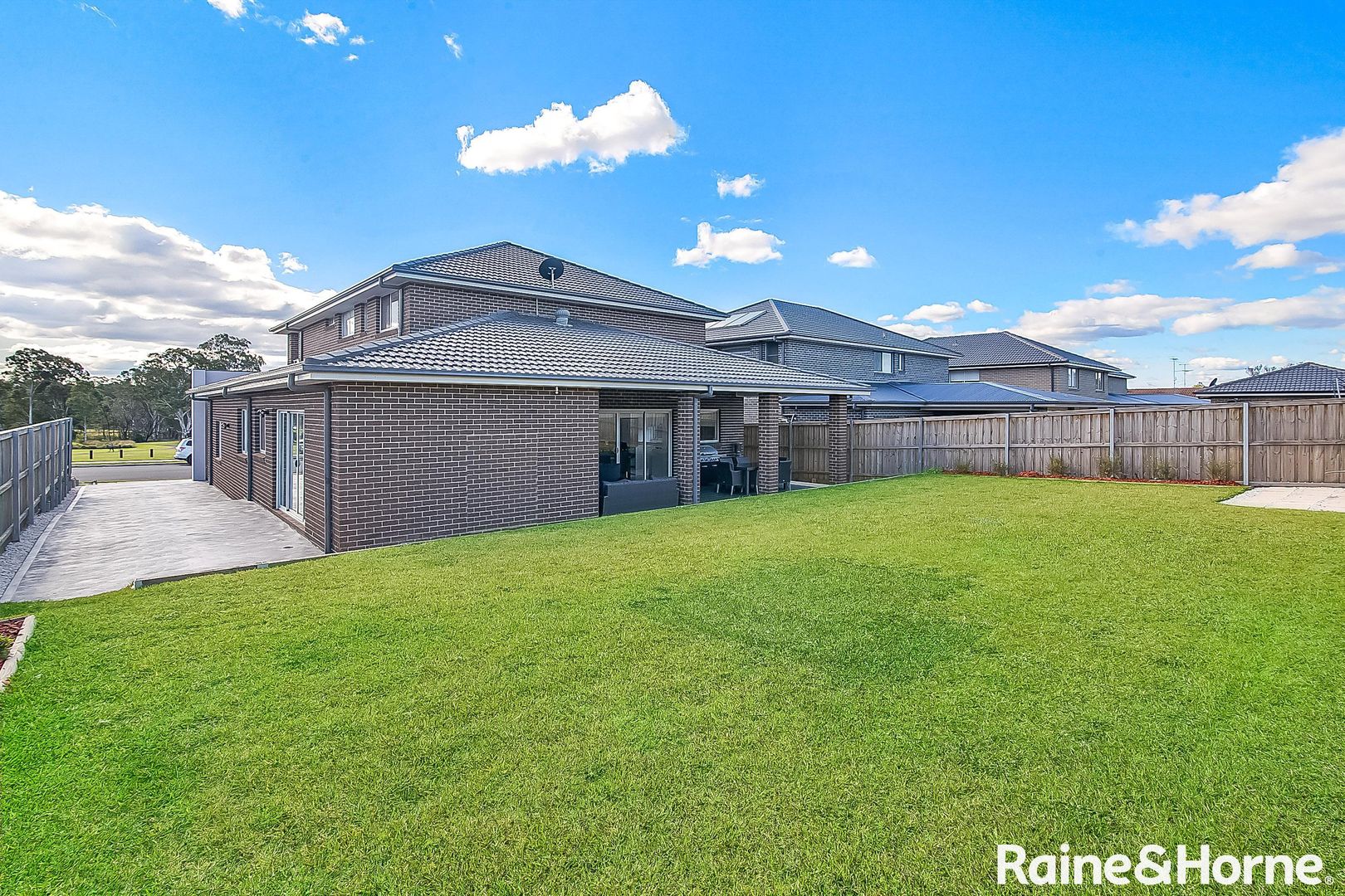 North Richmond NSW 2754 5 beds house for Sale, 1,150,000