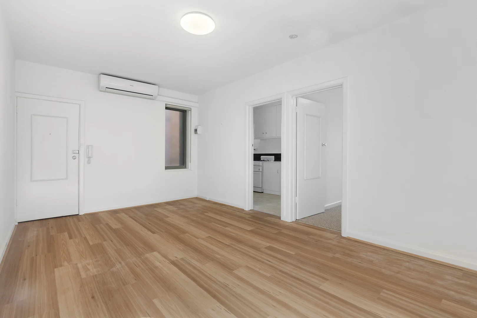 Additional image 8 of 6/485 St Kilda Street, Elwood VIC 3184