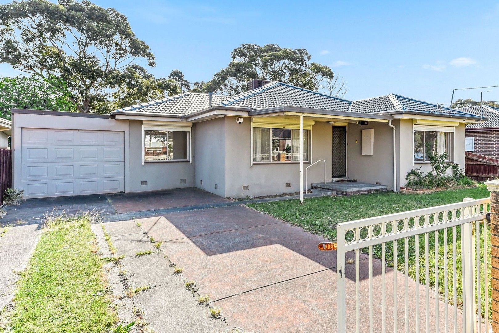 3 bedrooms House in 138 Bloomfield Road KEYSBOROUGH VIC, 3173