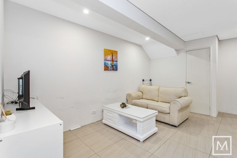 2 bedrooms Apartment / Unit / Flat in 8A/79 Brisbane Street PERTH WA, 6000