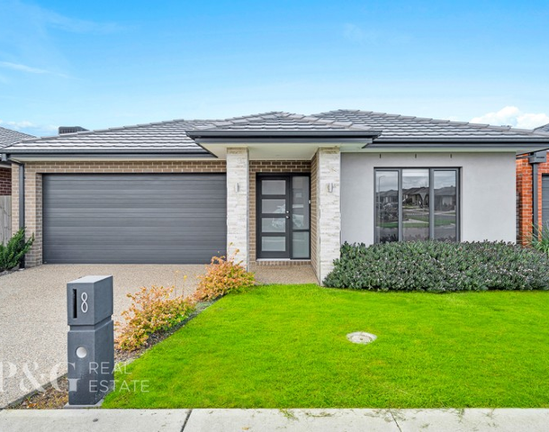 8 Bowler Avenue, Clyde VIC 3978