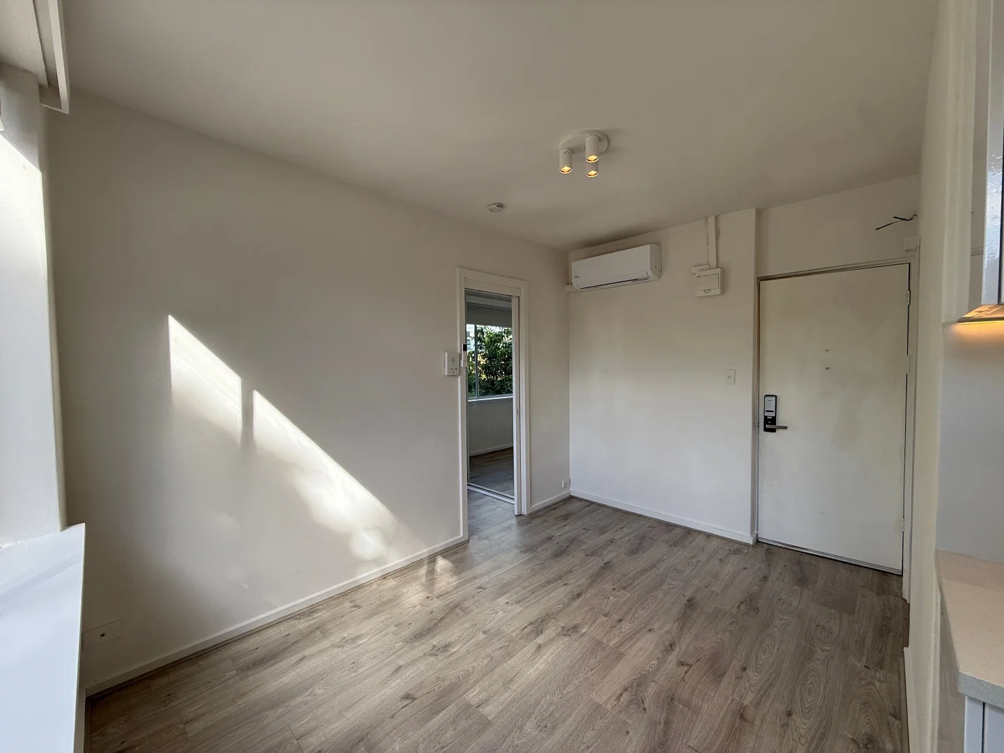 Additional image 7 of 8/11 Findon Street, Hawthorn VIC 3122