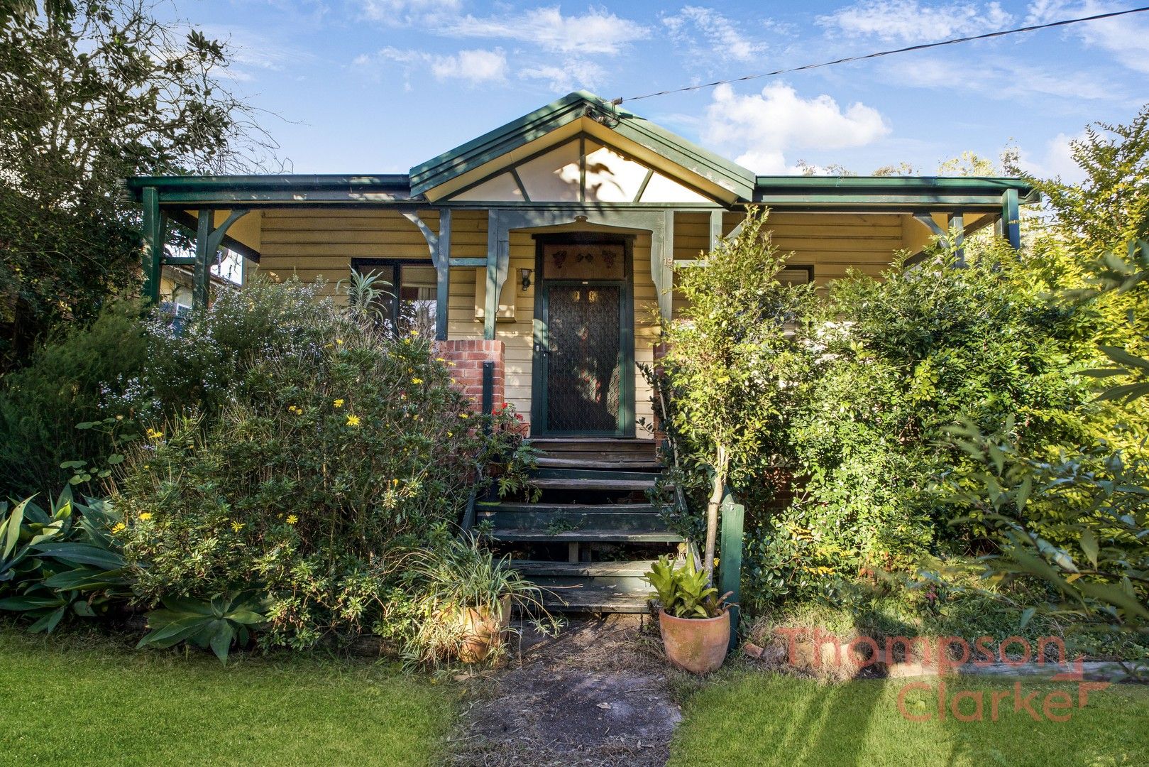 2 bedrooms House in 19 Taree Avenue TELARAH NSW, 2320