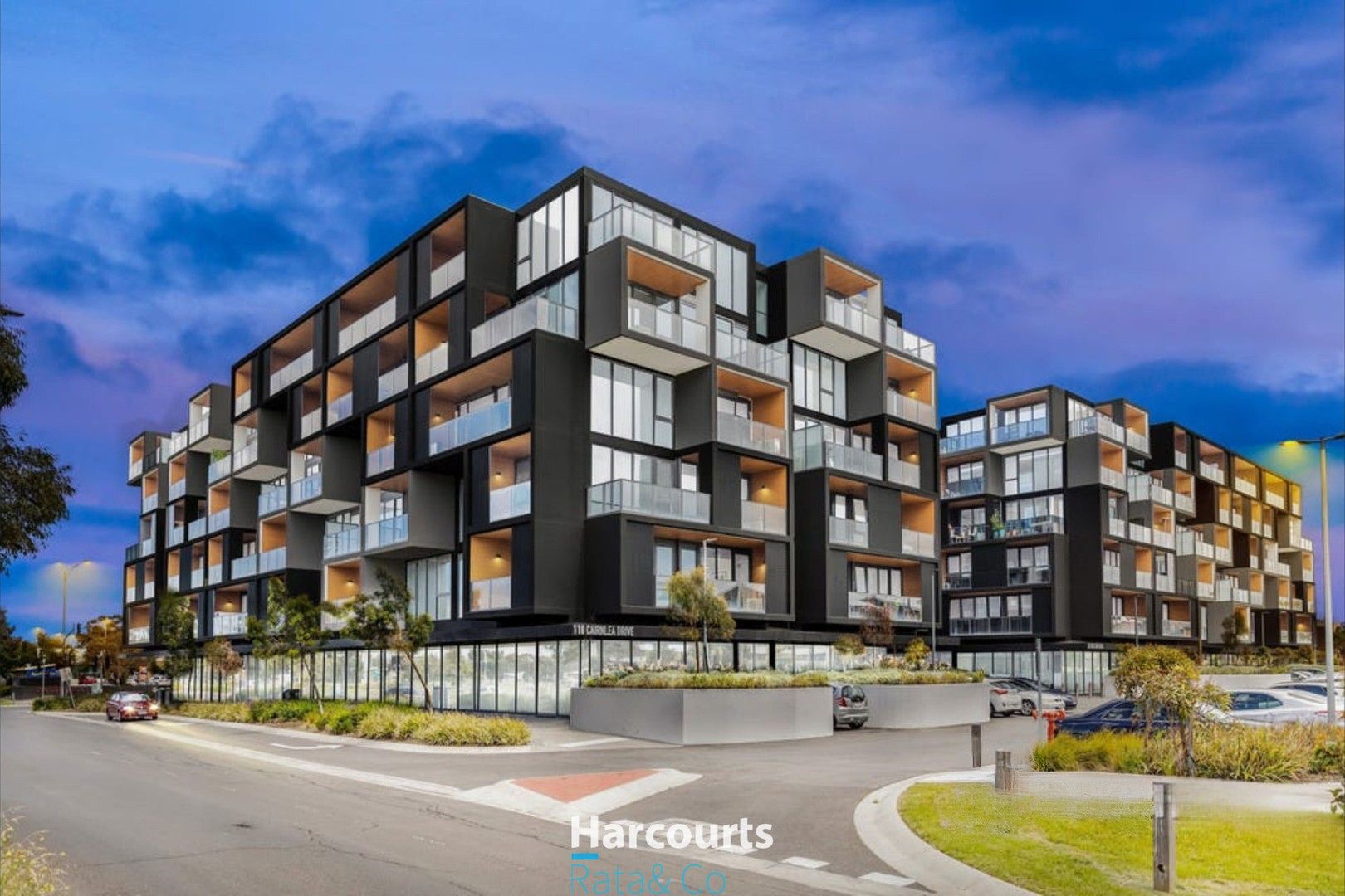 2 bedrooms Apartment / Unit / Flat in 501A/118 Cairnlea Drive CAIRNLEA VIC, 3023