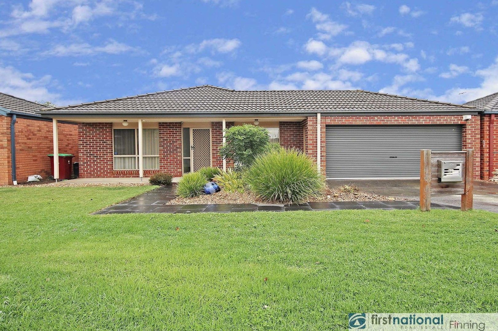 19 Janna Place, Berwick VIC 3806, Image 0