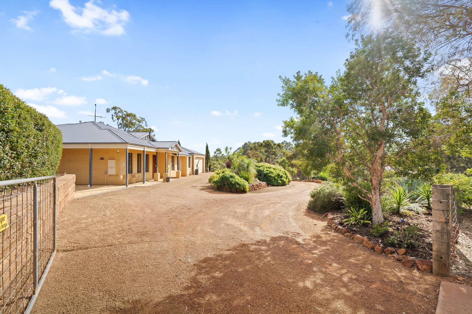 12 Cartland Court, Bedfordale WA 6112, Image 1