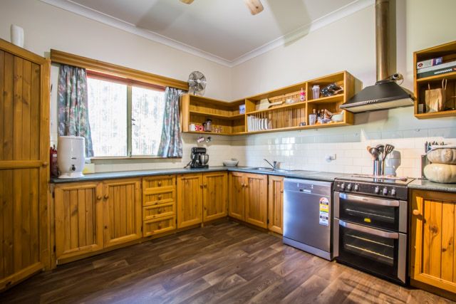 18 Strathdownie School Road, Strathdownie VIC 3312, Image 1