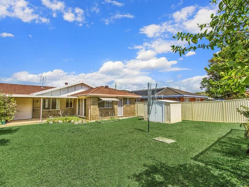 81 Roper Road, Blue Haven NSW 2262, Image 2