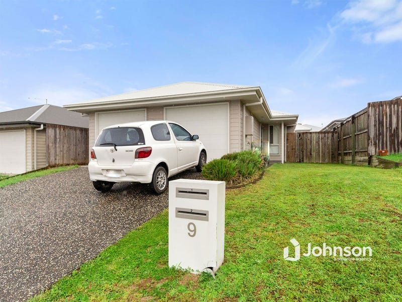 2 bedrooms Duplex in 9b Chikameena Street LOGAN RESERVE QLD, 4133