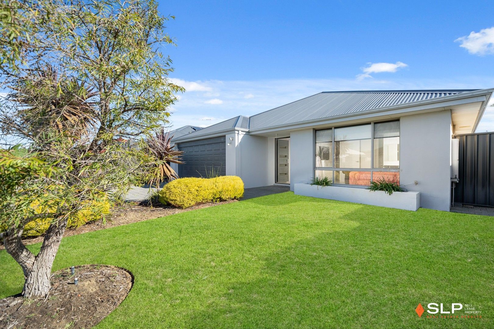 4 bedrooms House in 5 Danbulla Loop YANCHEP WA, 6035