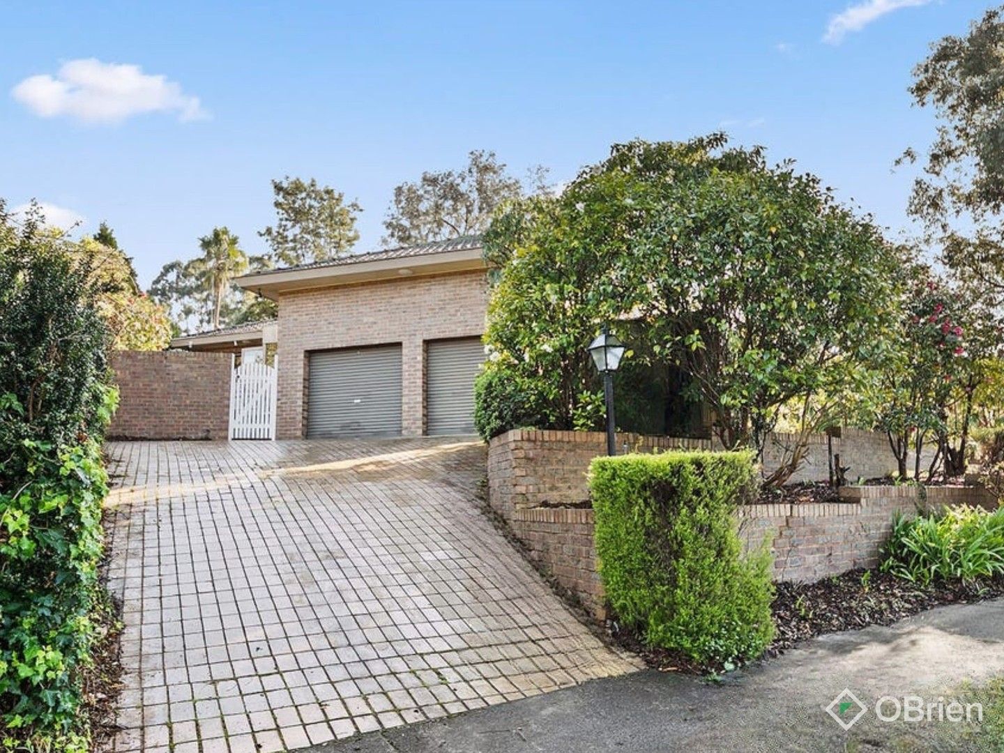 4 bedrooms House in 64 Nurlendi Road VERMONT VIC, 3133