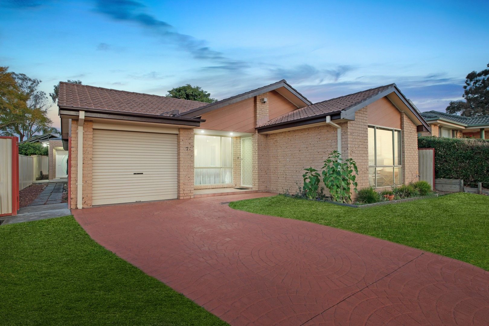 7 & 7A Nydeggar Avenue, Glenwood NSW 2768, Image 0