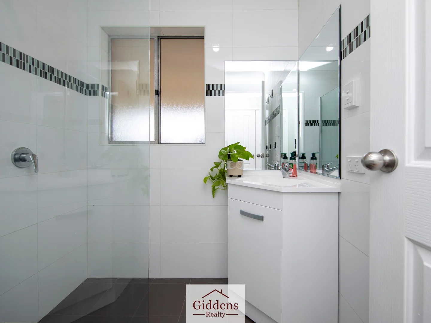 Additional image 10 of 16 Booligal Street, Lesmurdie WA 6076