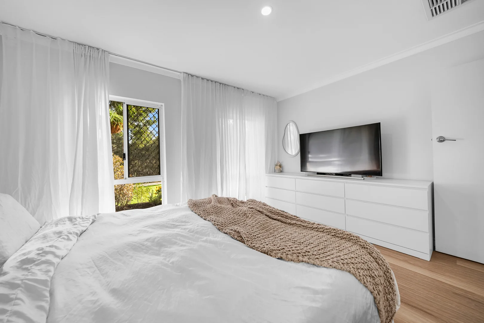 Additional image 16 of 152B Eudoria Street, Gosnells WA 6110