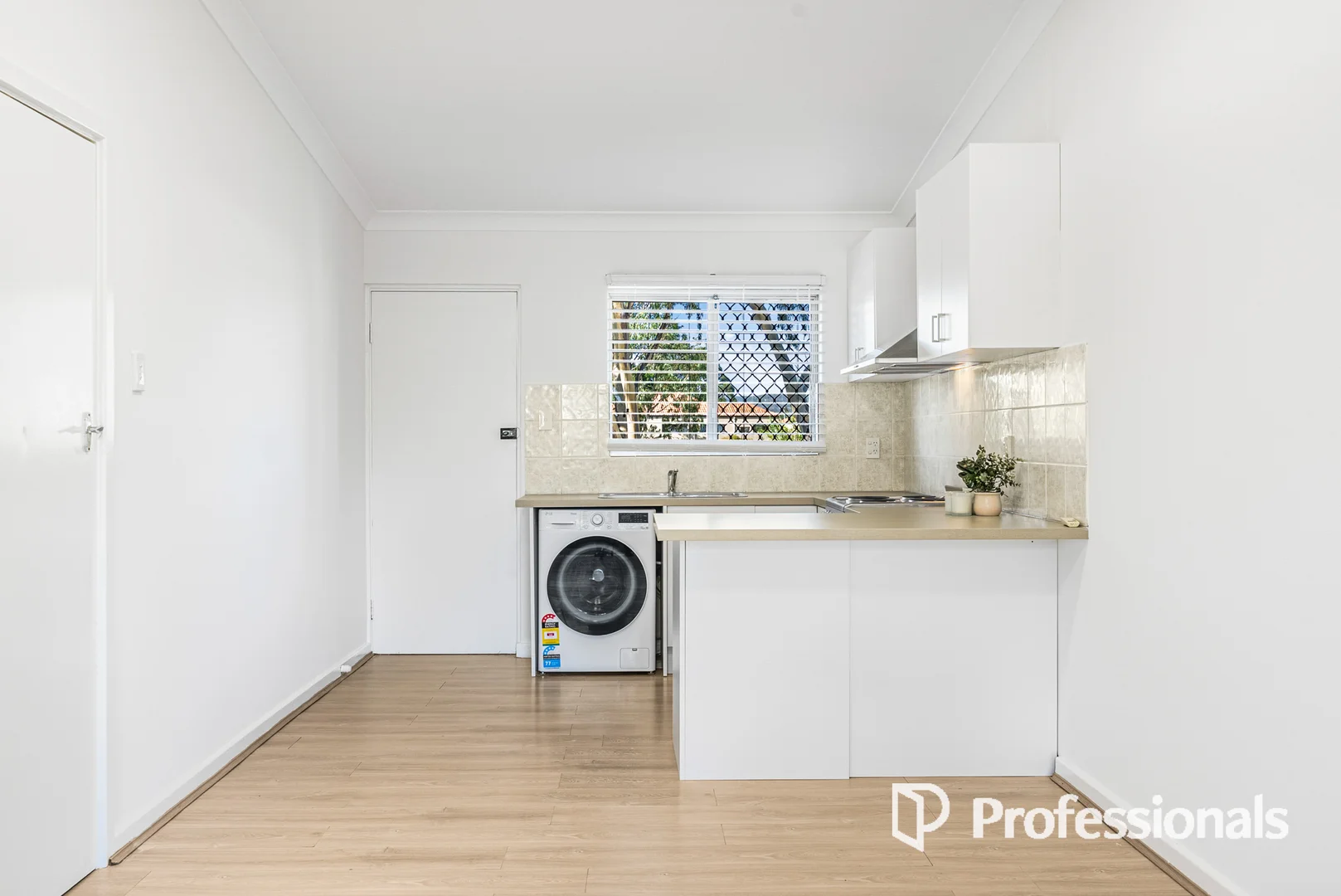 Additional image 5 of 10/2 Dalziell Street, Maddington WA 6109