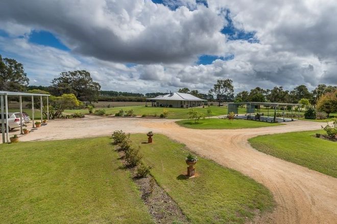 Picture of 344 Tangletoe Road, GINGIN WA 6503