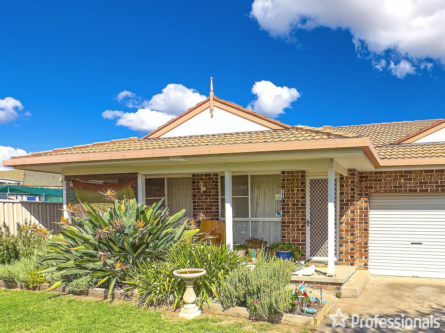 1&2/38 Coorigil Street, Hillvue NSW 2340, Image 1