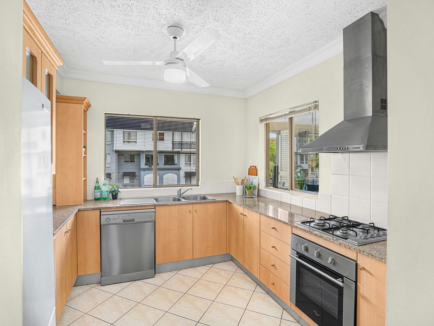 1319/2-10 Greenslopes Street, Cairns North QLD 4870, Image 2