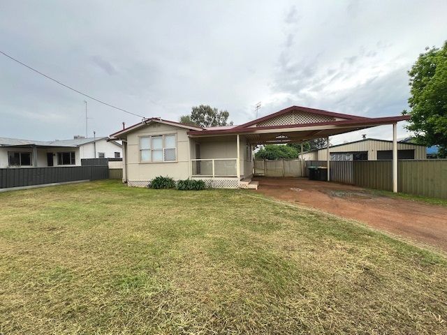 3 bedrooms House in 11 Minore Road DUBBO NSW, 2830