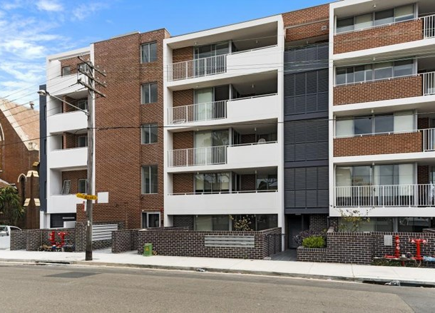 2/21 Conder Street, Burwood NSW 2134